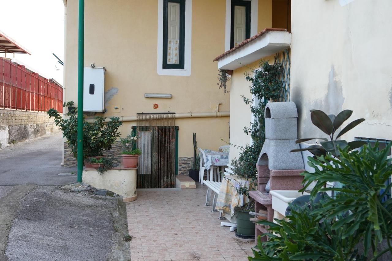 Casa Vacanze Da Rosy Ercolano Luaran gambar