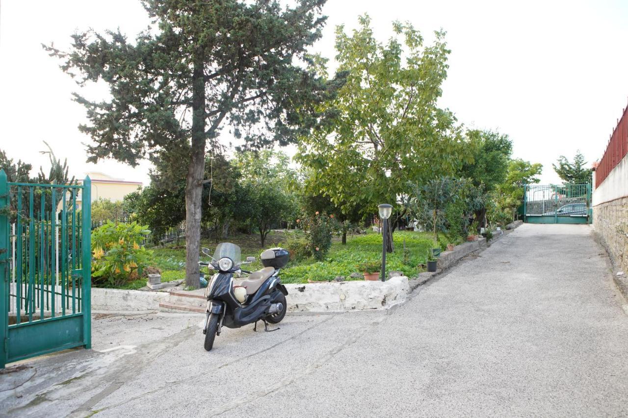 Casa Vacanze Da Rosy Ercolano Luaran gambar